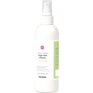 Manduka Yoga Mat Wash and Refresh, 100% Natural Essential Oils, Life Extension, Non-irritating, Pet Friendly, Gingergrass, 8oz