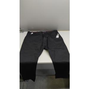 X RAY Jeans Men's Stretch Pants, Slim Fit Flexible Commuter Colored Denim Jeans, Casual Pants for Men, Size 42/32