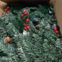 9 FT Christmas Garland with Lights, Battery Operated Green Garland Tree with Pine Cones Red Berries & 50 Lights, Realistic Artificial Decoration for Mantle Stairs Railing Fireplace Outdoor