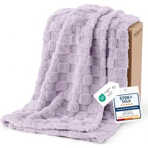 Bedsure GentleSoft Lavender Purple Throw Blanket for Couch Bed, Checkered Fleece Soft Cozy Mothers Gifts Day BlanketsThrow for Bedroom Home Decor Gifts for Girls, Lavender Fog, 50x60 Inches