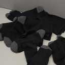 Amazon Essentials Men's Cushioned Moisture Wicking Cotton Crew Socks for Sports, 10 Pairs (8-12, Black)