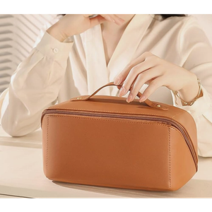 Personalized Makeup Bag for Women - Customized Large Travel Cosmetic Bag with Initial and Name - Premium PU Leather Toiletry Bag with Compartments and Handle for Travel Essentials & Gifts