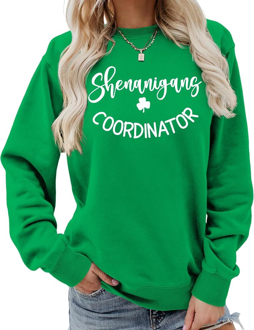Merry Christmas Sweatshirts Women Jolly Crewneck Pullover Top Chenille Patch Stripe Letter Printed Xmas Gifts (Green, M)