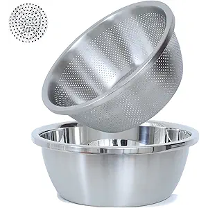 304 Stainless Steel Microporous Colander,2QT Large Capacity with Mixing Bowl For washing vegetables, fruit and rice and for draining cooked pasta(2PC)