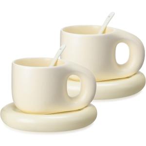 Lallisa 2 Pieces 13.5 oz Ceramic Coffee Mug Cute Fat Handle Cup with 2 Pcs Matching Saucer and 2 Pcs Spoons Espresso Chubby Mug for Milk Latte Tea Cafe, Dishwasher and Microwave Safe (Beige)