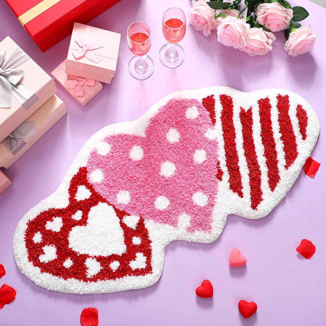 Valentine's Day Bathroom Rug Love Heart Shape Door Mat Cute Valentines Shower Mat Valentine Day Decoration Non Slip Washable Bath Rug for Valentines