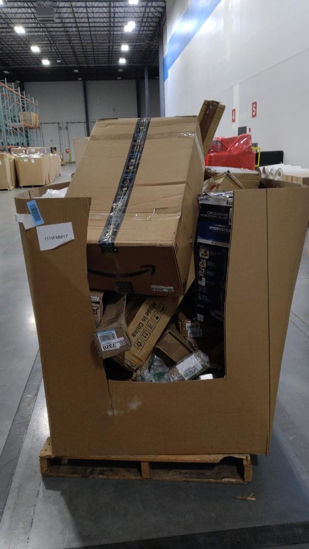 Pallet of Salvage Items 