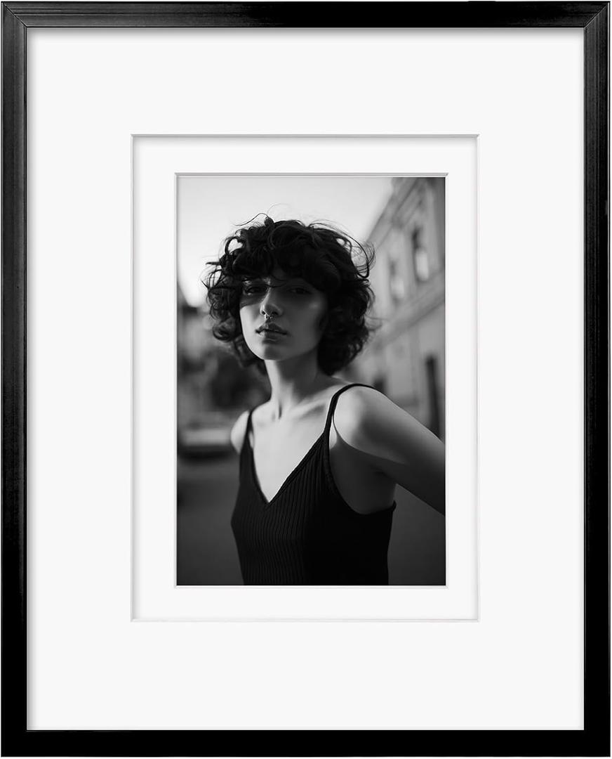 Egofine 8x10 Aluminum Picture Frame Display with Mats for 4x6/5x7 or 8x10 without Mat, Metal Picture Frame Covered by Plexiglass for Tabletop and Wall Mounting, 1 Pack, Black