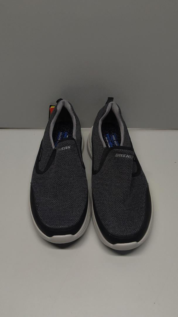 Sketchers Extra Wide Feet Gogamat Arch 10.5