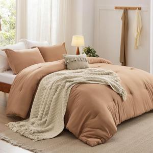 Bedsure King Comforter Set with Throw Blanket - 5 Pieces Boho Bedding, Down Alternative Bed in a BagBurnt Orange Bed Set with Comforter, Pillow Shams, Throw Pillow, Chenille Blanket