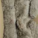 EHEYCIGA Fluffy Dog Crate Bed for Medium Dogs, Plush Faux Fur Crate Pad, Calming Anti Anxiety Medium Dog Bed for Crate, Washable Soft Warm Mat with Non-Slip Bottom, Camel (29.5 x 20)