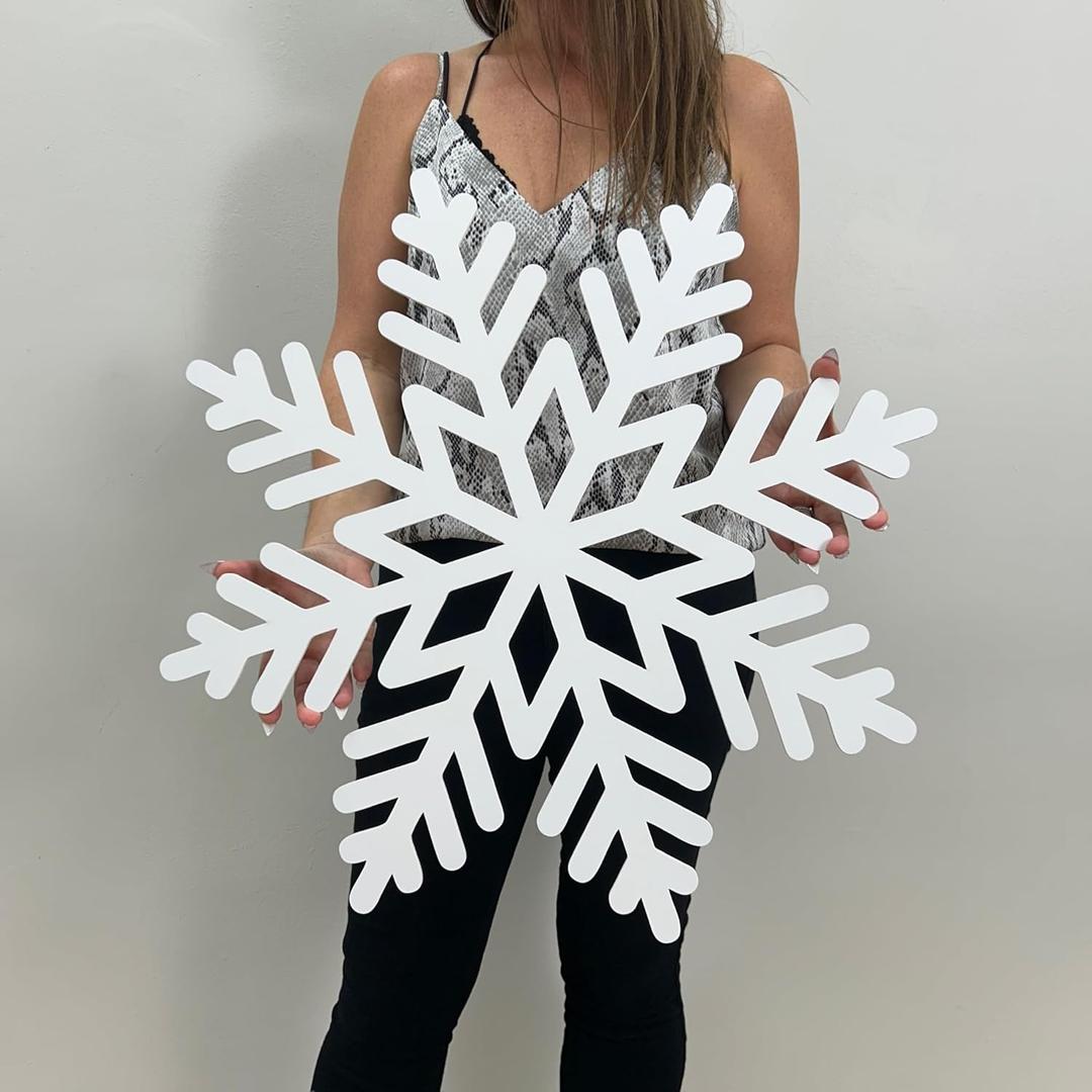 Wooden Snowflake Party Prop Decoration, Christmas Holiday Decor, Winter Theme Party, Laser Cut Snowflake Signs for Winter Onederland