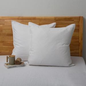 CHUFFED Linen Pillow Covers 2 Pack 100% Linen Pillow Cases, Breathable and Cooling Washed Pillow Shams with Zipper Closure for Bedding, 26x26 Inches,White
