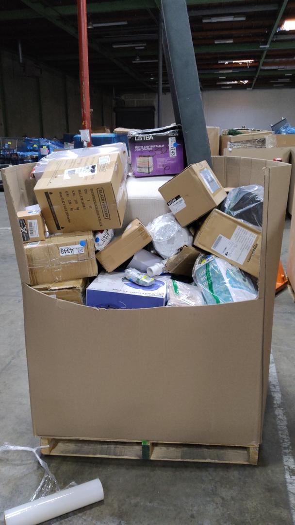 Pallet Of Salvage Items