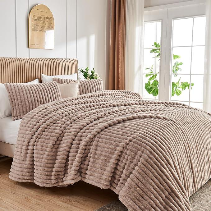 Soft Fluffy Rabbit Fur Comforter Set Shaggy Faux Fur Striped Bedding Set with Pillowcase Winter Warm Plush Fuzzy Bed Set 3 Piece(Khaki, Queen)