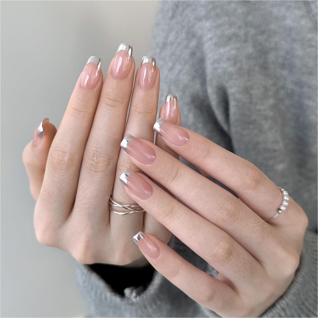 GAOY Chrome Nail Powder, Metallic Mirror Effect Holographic Shimmer Glitter Pigment Chameleon Nail Art Decorations, Silver