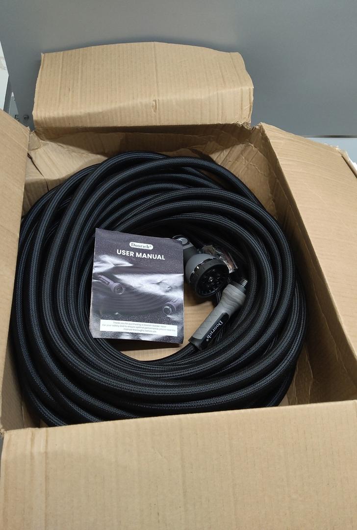 Garden Hose, Flexible Ultra Lightweight Durable, Kink-Free Water Hose with 10 Function Sprayer - Non-Shrinking, Easy to Store, All-Weather, High-Pressure, Black