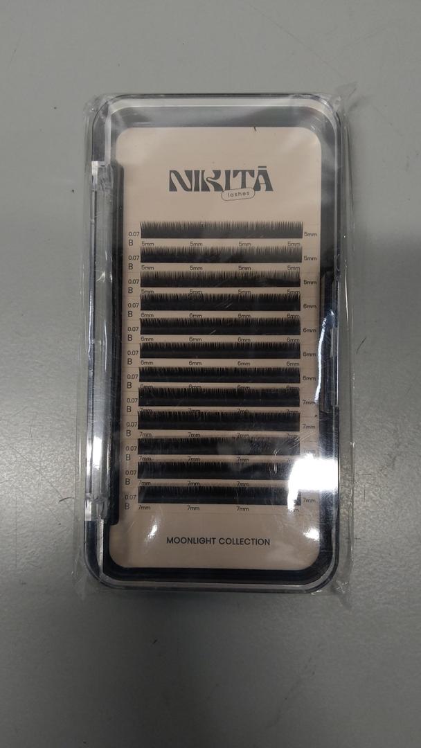 Soft Auto Fan Eyelashes, 12 Rows Black Volume False Lashes for Eyelash Extension with Nanometer PBT Material, Easy to Access and Match, Suitable for Beauty Salon