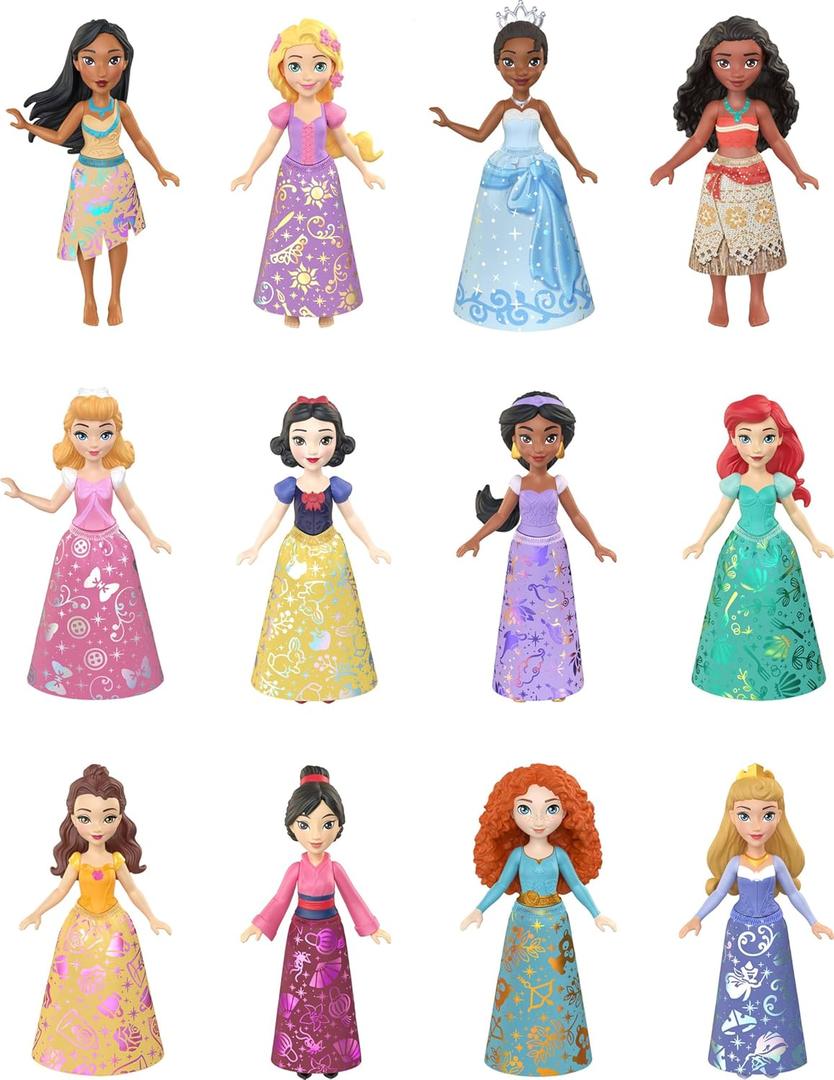 Mattel Disney Princess Toys, Ultimate Princess Pack with 12 Small Posable Dolls in Signature Outfits, Collectibles Inspired by Disney Movies