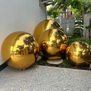 Inflatable Mirror Ball Big Shiny Balls Airtight Giant Hanging & Standing Mirror Balloon Large PVC Sealed Sphere For Events & Stage Party, Advertising, Shows Decoration (1 Piece, Gold 0.6m/ 23.6in）