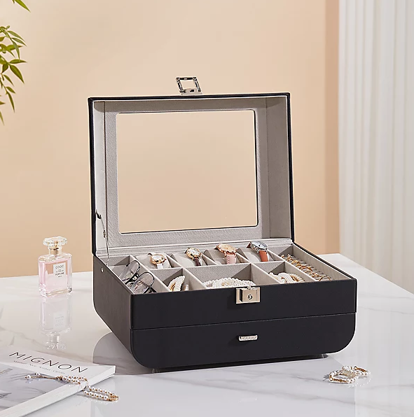 Beautiful Leather Jewelry Case Box