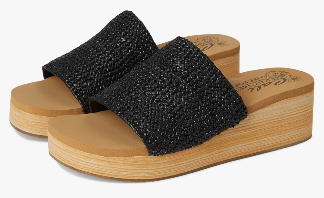 Skechers womens Summers - Salt Spray Size 8.5