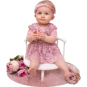 Photography Props Wooden Stool Photo Studio Accessories Semi-Circular Stool Chair White Toddler Photo Props Doll Chair Wood Stool Bench Children Photoshoots Child Photo Props Gift