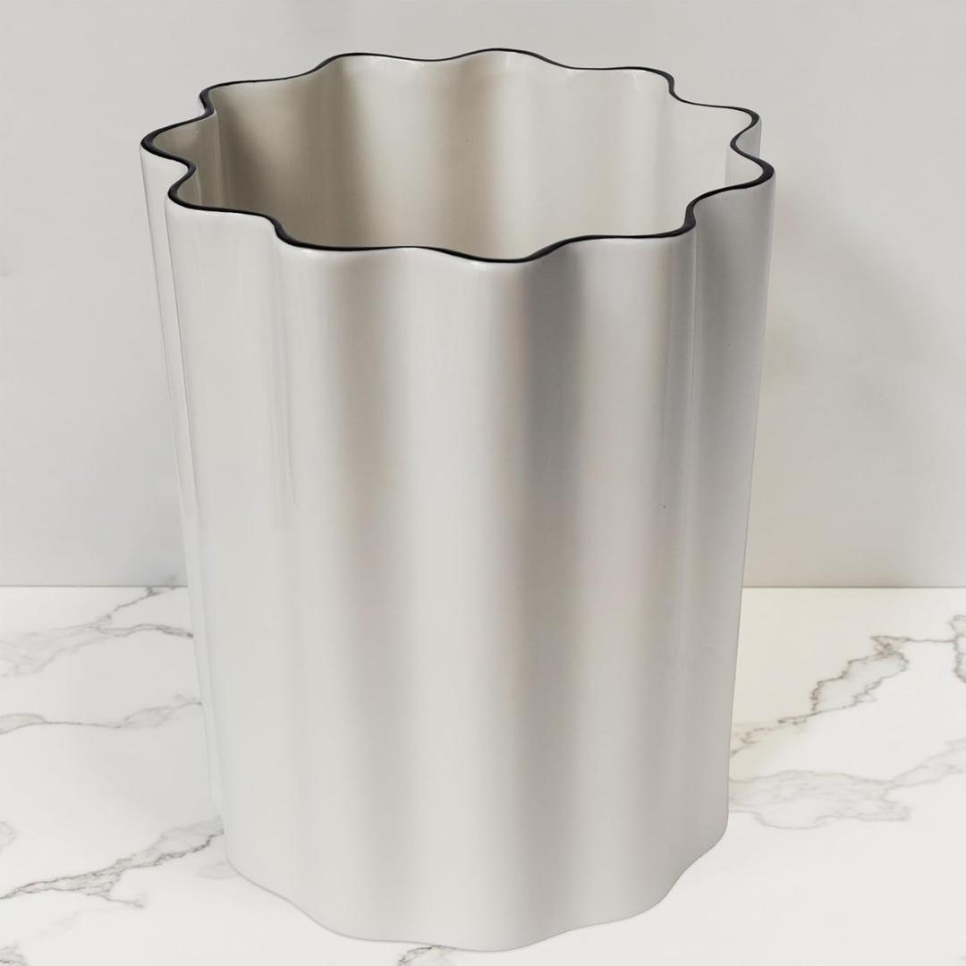 White and Black Ceramic Fluted Small Bathroom Trash Can 2 Gal - Luxury Stone Trash Can-Heavy & Decorative Garbage Bin for Bathroom, Kitchen, Office, Bedroom & Living Room Corner (White and black)