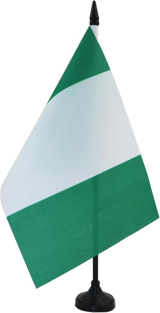AZ FLAG Nigeria Table Flag 5'' x 8'' - Nigerian Desk Flag 21 x 14 cm - Black plastic stick and base