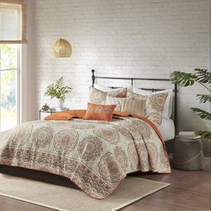 Madison Park Tangiers Quilt Modern Classic Design All Season, Breathable Coverlet Lightweight Bedding Set, Matching Shams, Decorative Pillow, King/Cal King(104"x94"), Circle Orange 6 Piece