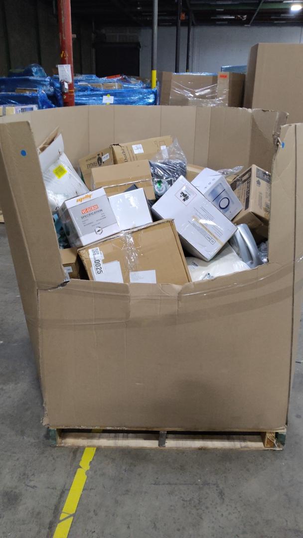 Pallet Of Salvage Items