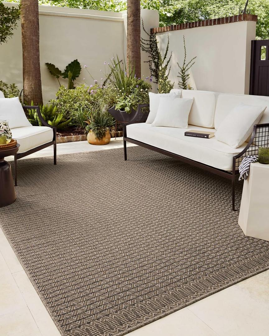 Loloi Chris Loves Julia Providence Collection PRC-05 Natural/Graphite 7'-6" x 10', .12" Pile Height, Indoor/Outdoor Area Rug