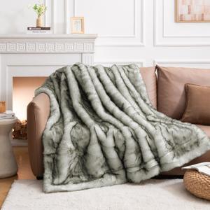 HOMFINE Luxurious Faux Fur Throw, 85"x85", White