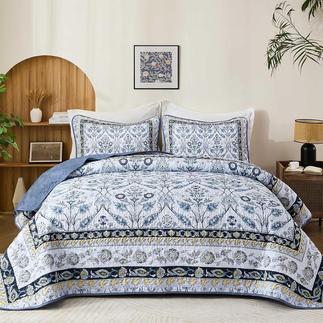 DJY California King Size Quilt Sets, Navy Blue Floral Quilt Set Cal King 3 Pieces Boho Bedspread Coverlet Set with 2 Pillowcases Soft Lightweight Microfiber Bedding for All Season (96"x106")