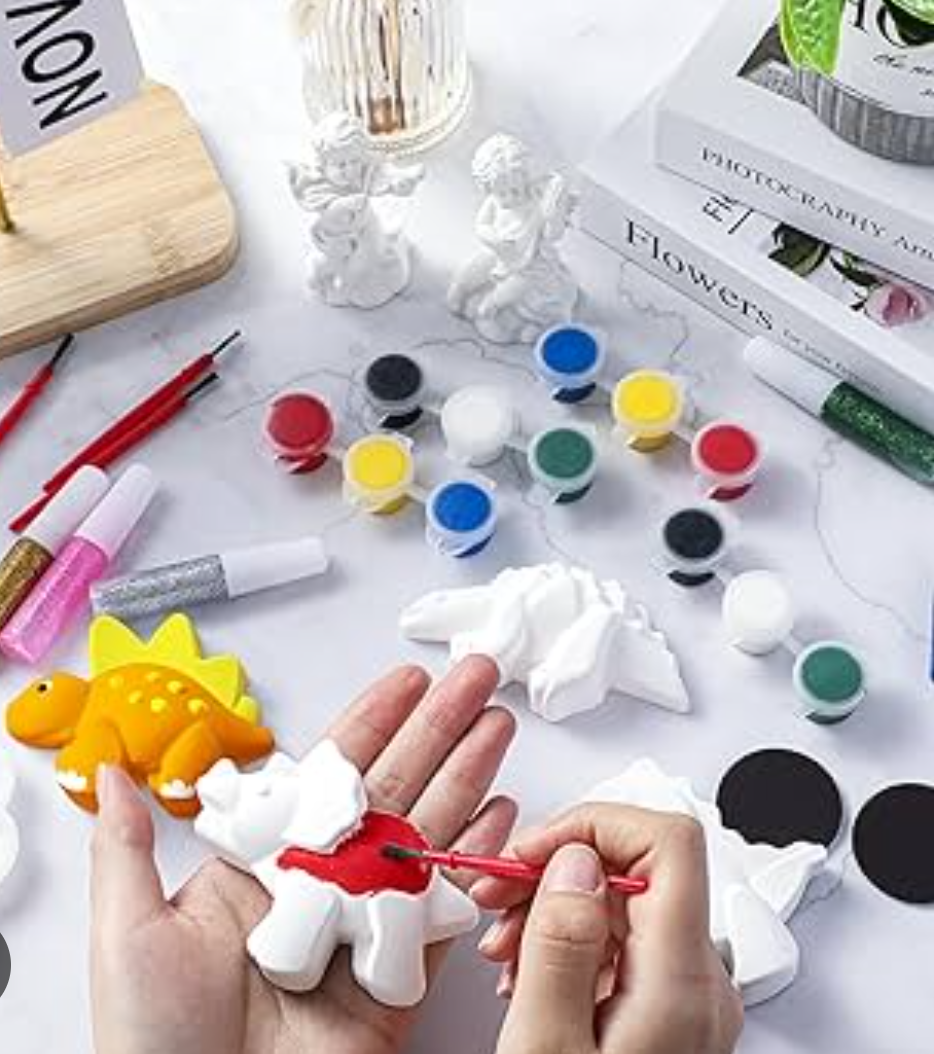 60 Pcs Plaster Painting Fairy Art Party Favors for Kids DIY Statues Craft Butterfly Insect Activities Birthday Supplies with Magnet Brushes Palette Organza Bag Gifts (Dinosaur)