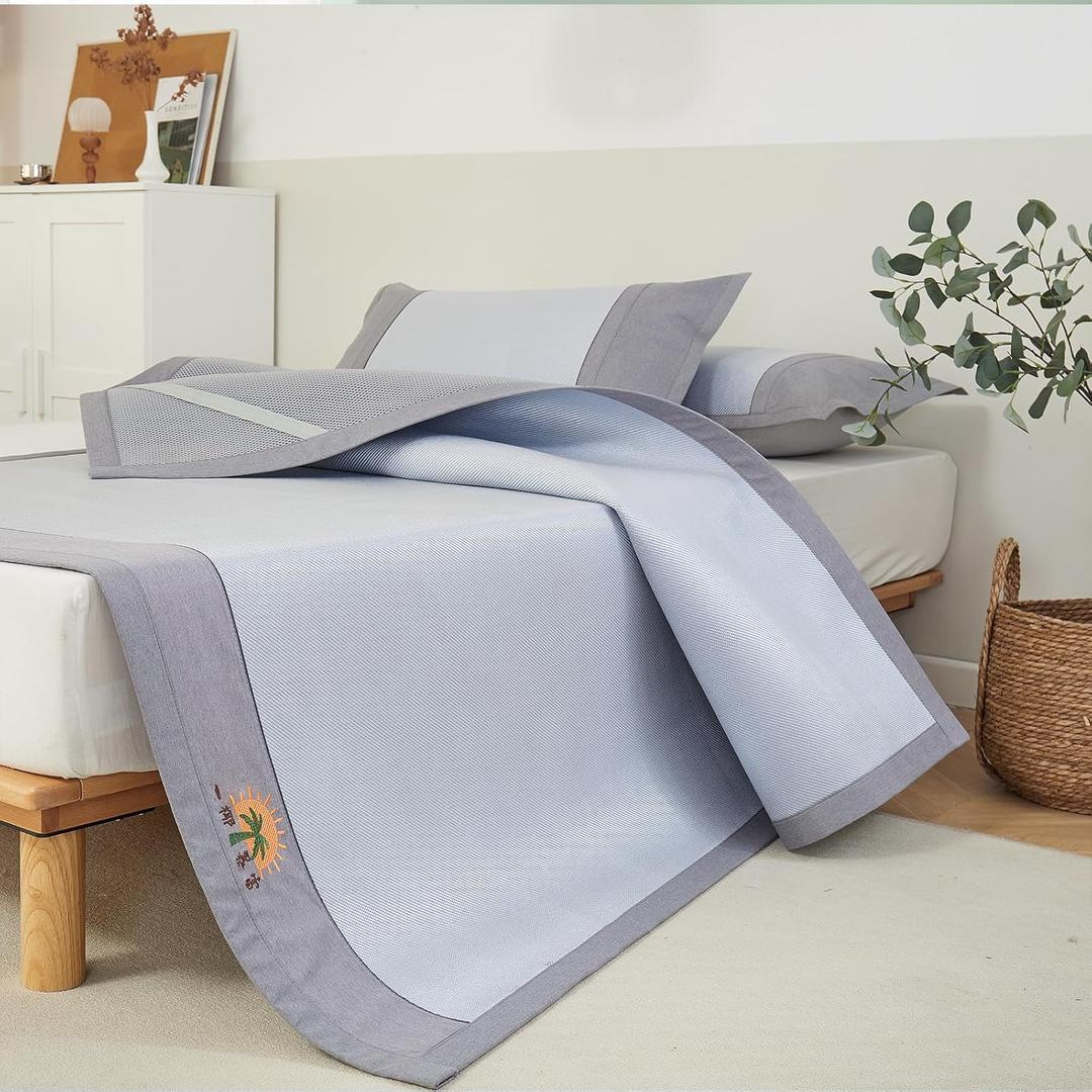 YOUR MOON Mattress Pad King Size, Moisture-Wicking and Breathable Mattress Topper Cover, 16'' Deep Pocket, Smooth Noiseless Mattress Pad(Gray)