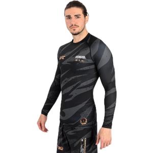 Venum Mens UFC Adrenaline Fight Week Performance Long Sleeve Rashguard (Medium, Urban Camo)