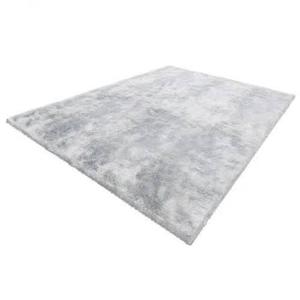 Carpet, size: 12' x 9'