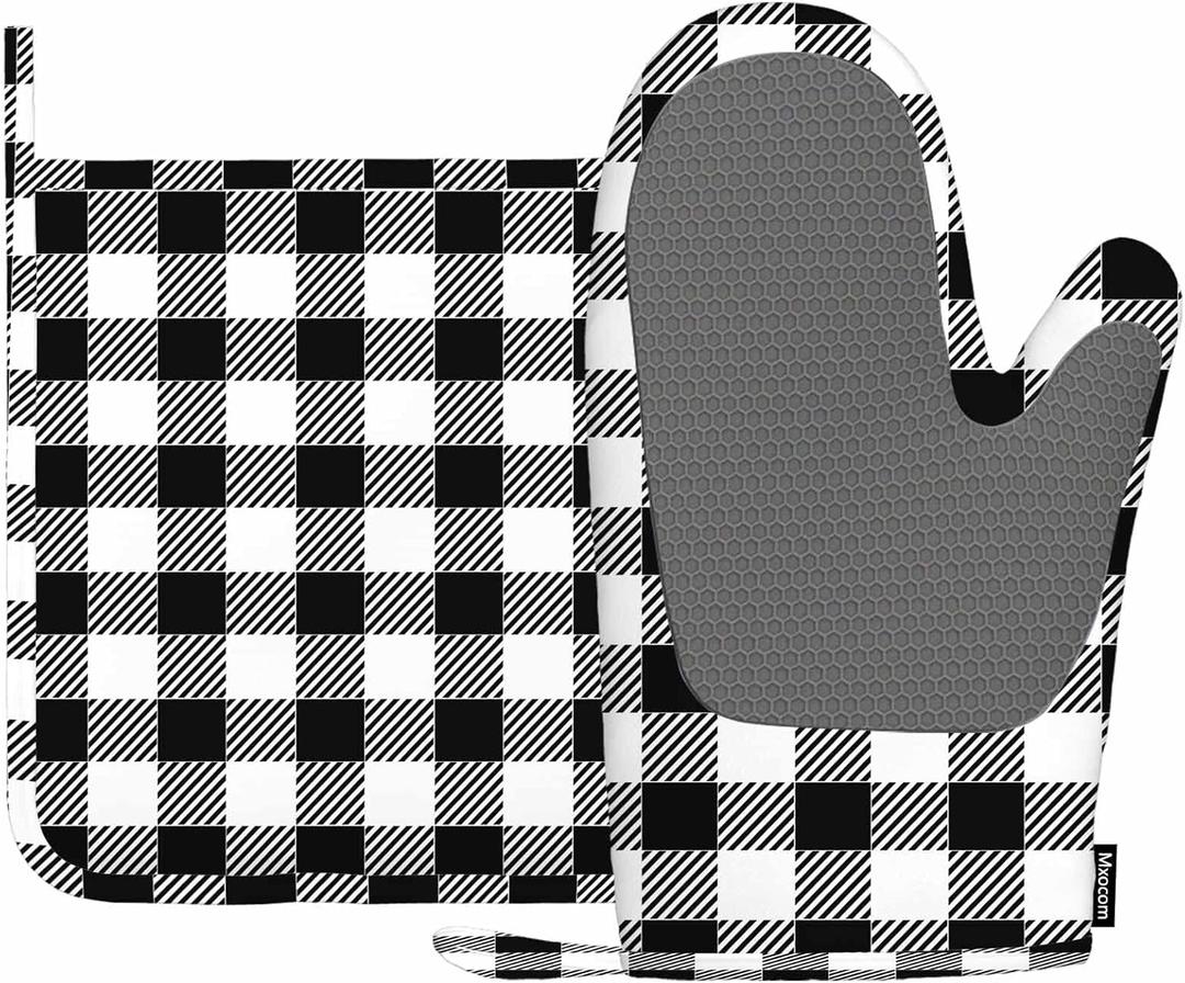 Mxocom Black Checked Pattern Oven Mitts and Pot Holders Sets Gingham Plaid Check Black Silicone Heat Resistant Kitchen Oven Gloves Pot Holder for Cooking