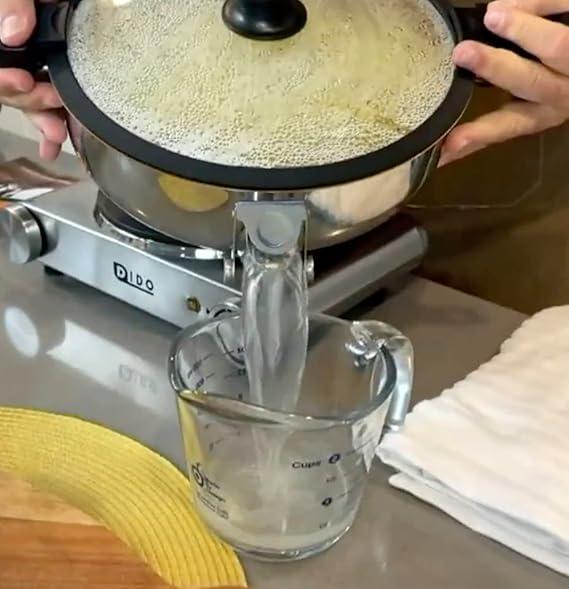 Elephant Pan Sauce Pan with Pour Spout for Pouring Draining Straining – Easily Get Grease & Hot Water Out – Nonstick Deep Saucepan - Dishwasher & Oven Safe – Locking Tempered Glass Lid (5 Quart)
