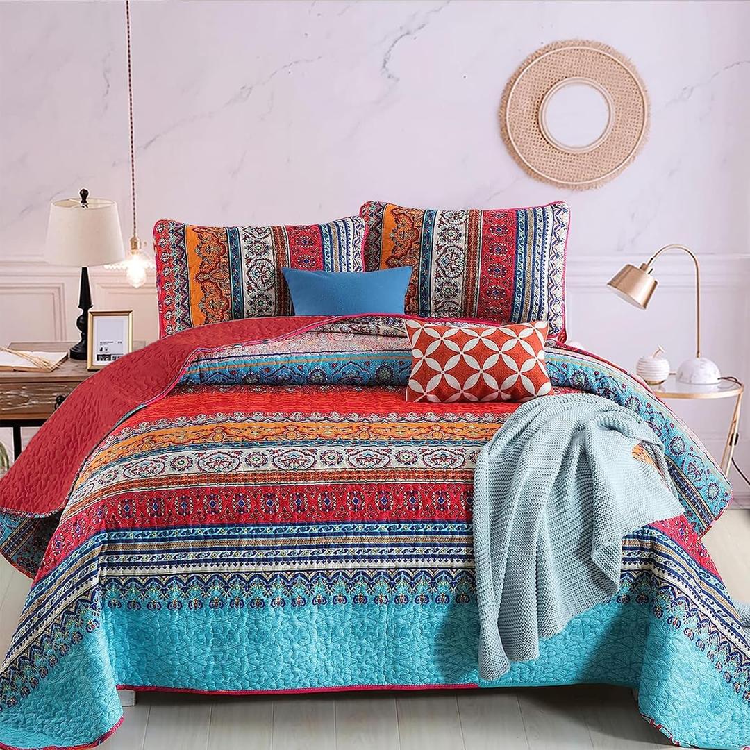 WONGS BEDDING Boho Quilt Set Queen Size, Bohemian Red Christmas Stripe 3 Pieces Bedspread Set Lightweight Microfiber All Season Christmas Bedding Coverlet Set for Queen Bed (96"x90")