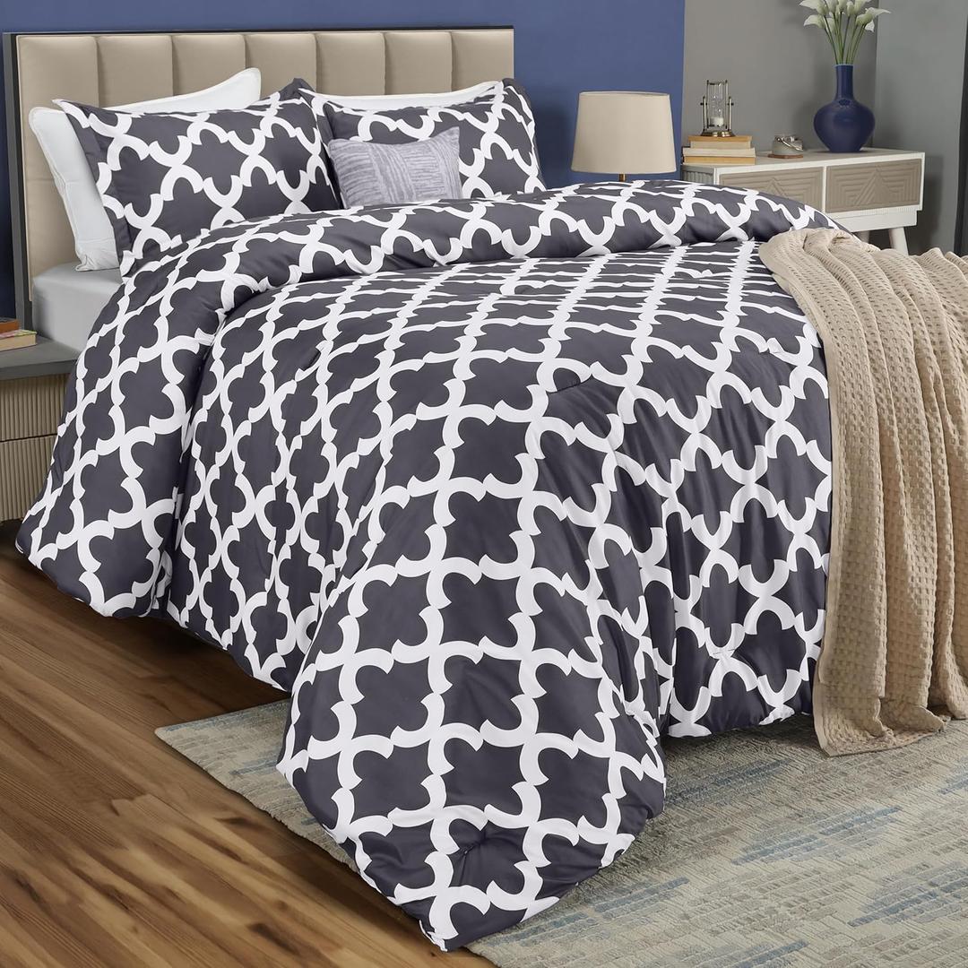 King Comforter Set 3 Piece Grey by Utopia Bedding, Printed Comforters King Size, Bedding Comforters Sets, Down Alternative Soft Bed Set, 1 Comforter (90 x 102 inches) 2 Pillow Shams (20 x 36 inches) (Quatrefoil Gray)