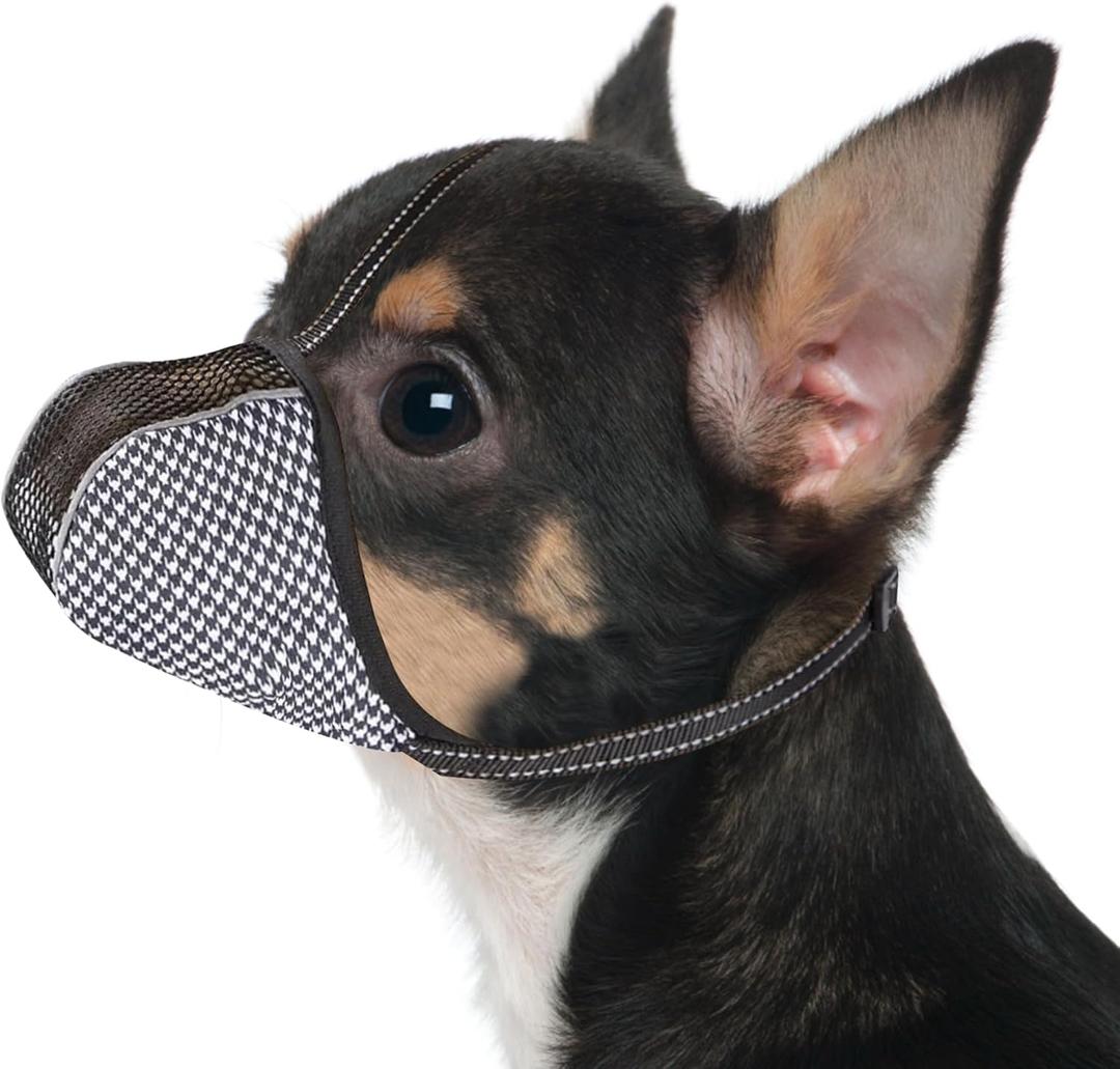 Dog Muzzle for Extra Small Dogs Soft Air Mesh Muzzles Anti & Prevent Biting Chewing Barking Reflective Ajustable Full Coverage Dog Mouth Guard Cover for Grooming Scavenging Black XS