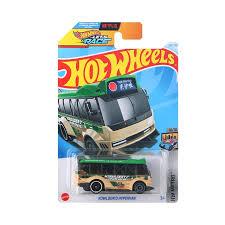 Hot Wheels Pack Of 3(Kowloon'd Hypervan,Rollin'  Solo,Gordon Murray Automotive T.33)