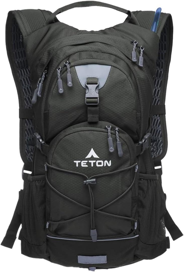 Teton Oasis/Trailrunner Hydration Backpack Lightweight Water Pack with 2L/3L Bladder for Hiking, Running, Cycling, Biking 18L/22L Sizes Sewn-in Rain Cover Fits Men and Women