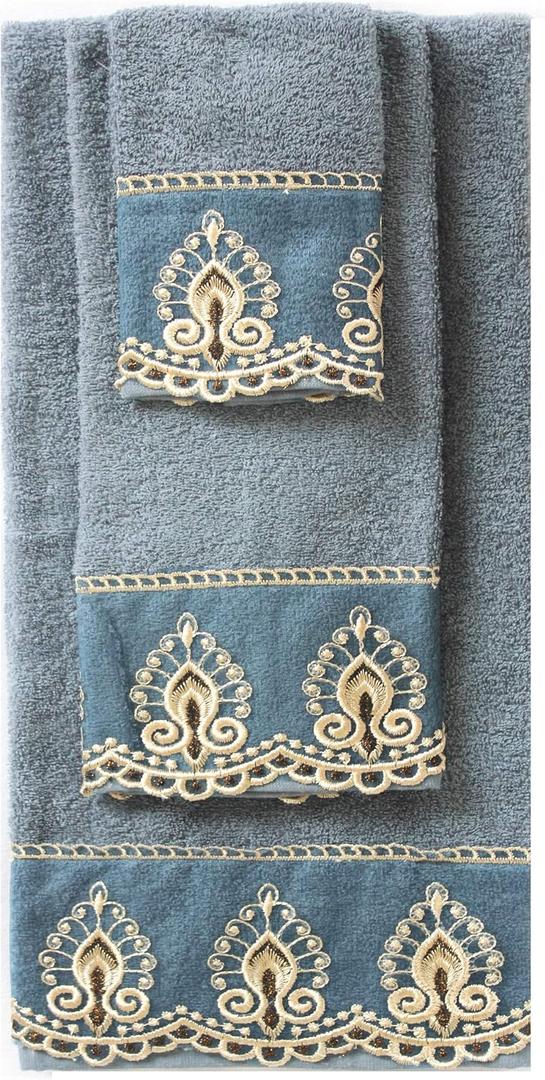 Daniel's Bath & Beyond 3 Pc Towel Crown Blue
