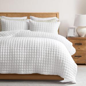 WDCOZY White California Cal King Size Quilt Bedding Sets with Pillow Shams, Oversized Lightweight Soft Bedspread Coverlet, Quilted Blanket Thin Comforter Bed Cover, 3 Pieces, 116x106 inches