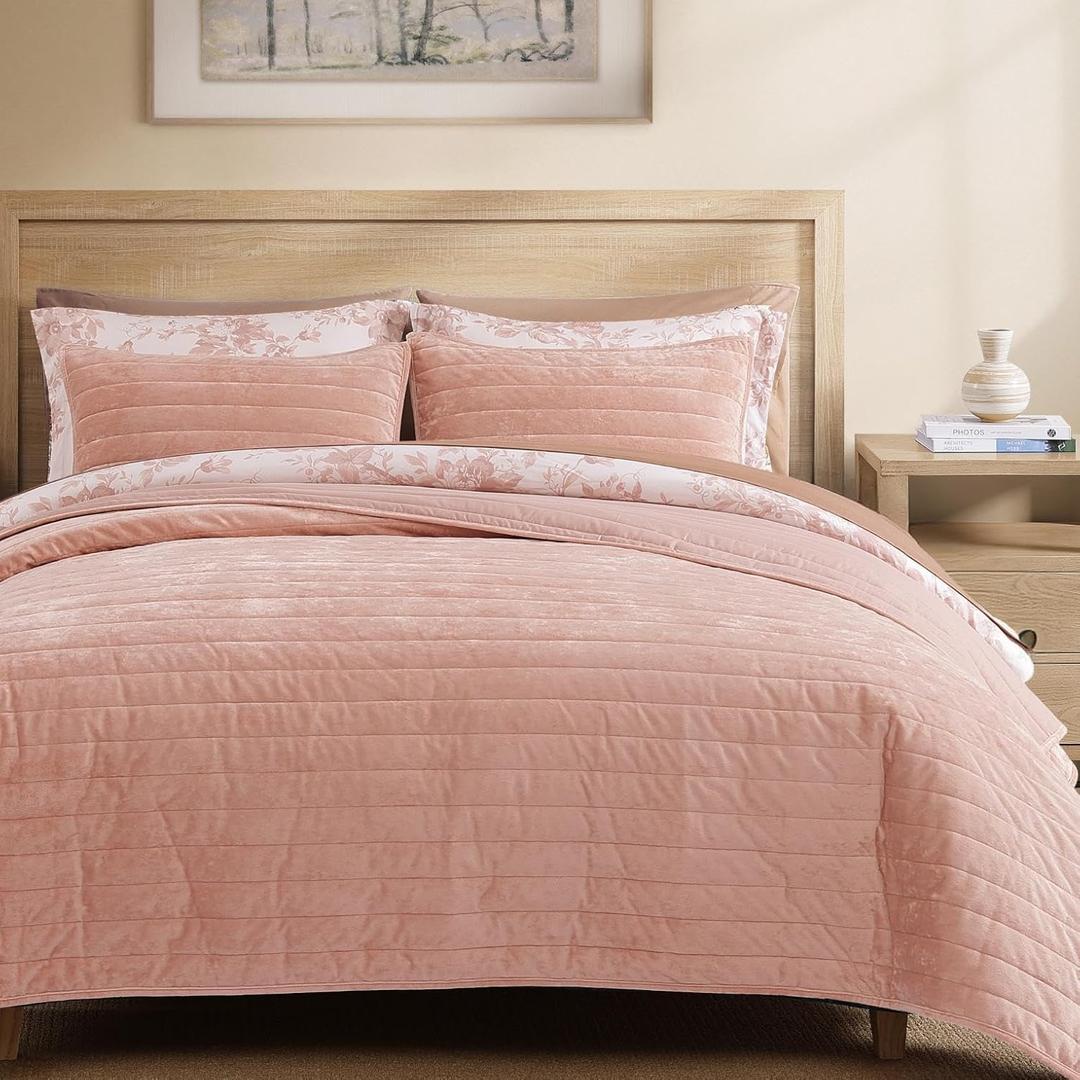 Wrensonge Velvet Queen Quilt Set-3 Pieces Clay Pink Luxurious Velvet Striped Channel Comforter with 2 Shams, Soft Bedspread Coverlet Quilted Bedding Set for All Season