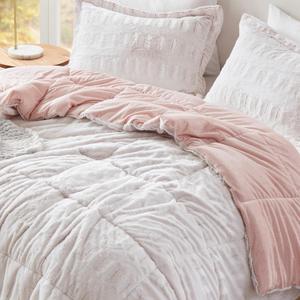 Madison Park Soft Plush Comforter Long Faux Fur Design, Mid Century, Modern All Season Down Alternative Bedding Set with Matching Sham, Full/Queen, Gia, Blush/White 3 Piece