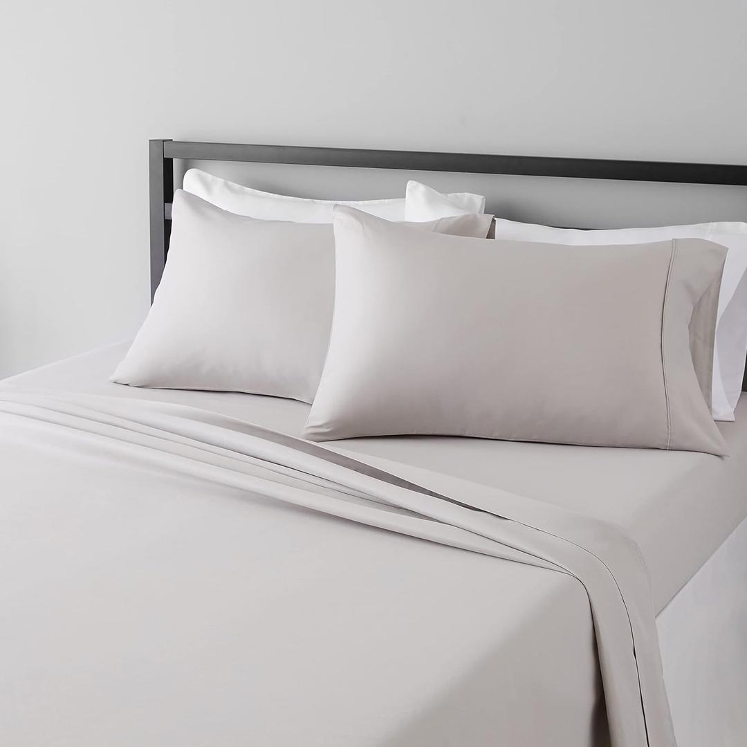 Amazon Basics Lightweight Breathable, Ultra-Soft, Wrinkle-Free Luxury Microfiber 4-Piece Bed Sheet Set with 14-Inch Deep Pockets, Full, Light Gray, Solid